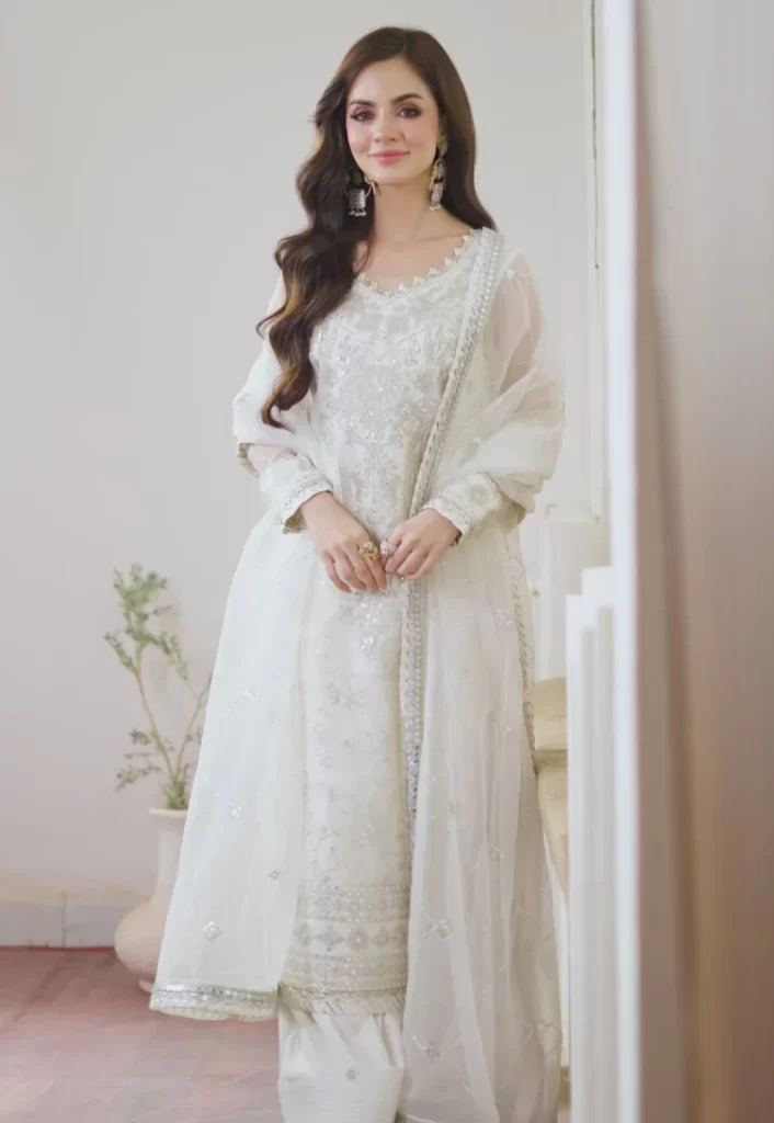 ac9051e47dc14069be4bda8891075c83.thumbnail.0000000000_1090x1090